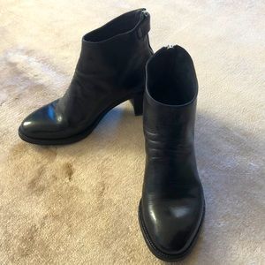 Officine Creative Black Ankle Boots “Sarah-1”